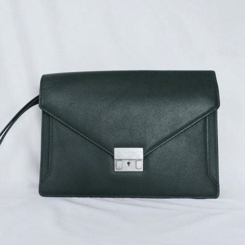 Clutch Burberry Saffiano Leather