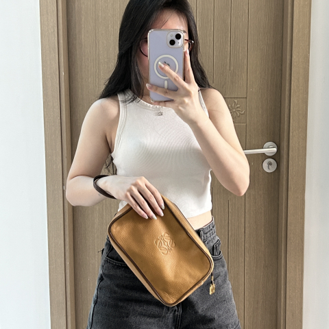 Loewe Clutch Bag Leather 