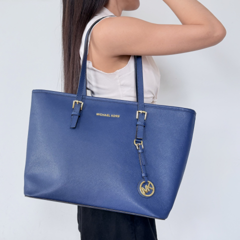 Michael Kors Jet Set Travel Large Saffiano Leather Tote 