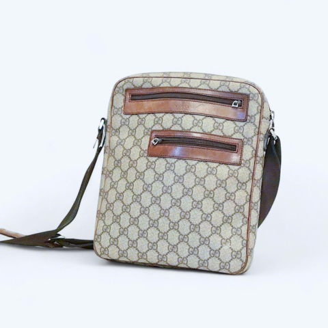 Gucci GG Supreme Shoulder Bag 